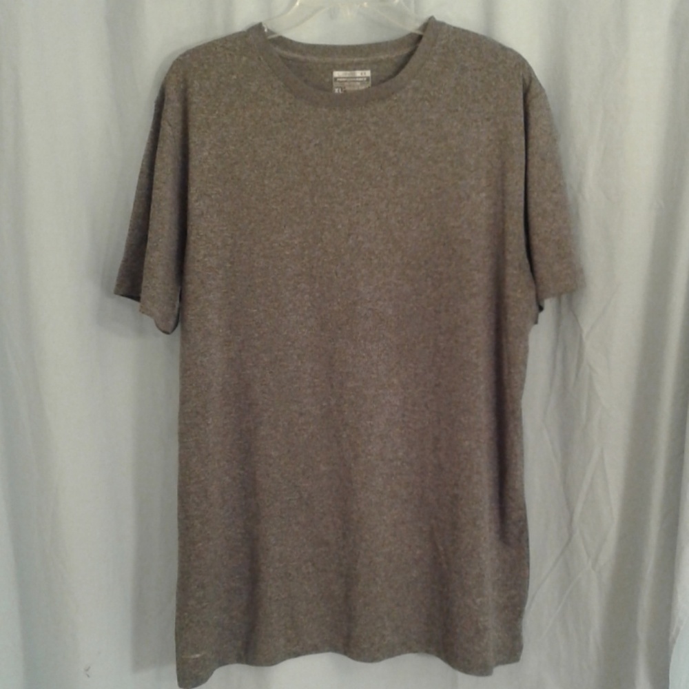 Layer 8 Performance XL quick dry tee shirt